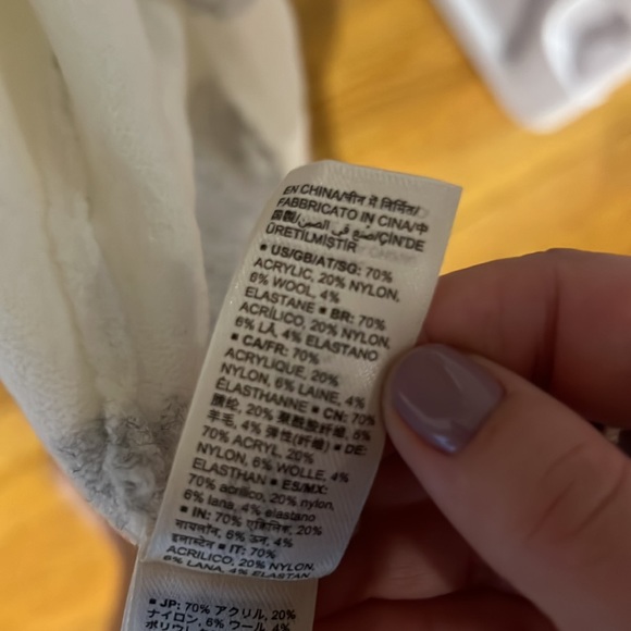 NWOT White and Gray Half Sleeve Cardigan - Picture 7 of 8